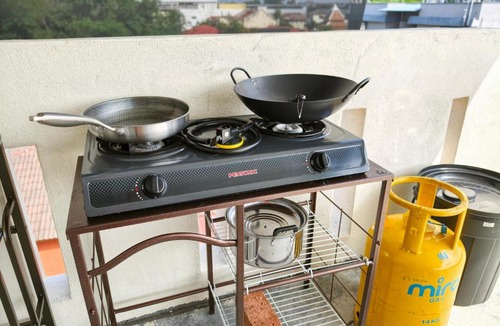 Tengkera Pantai Dua Villa | Up to 48pax Melaka Hideaway Villa, KTV, BBQ, Arcade Games, Pool, Near JONKER WALK