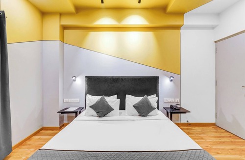 Nungambakkam Hotel | UPAR Hotels Nungambakkam