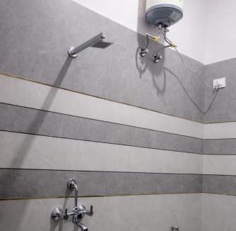 Jhotwara Apartment | Urban Comfort Modern Private 1BHK Couple Friendly