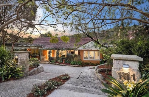 Lindfield House | Urban Poolside Retreat - outdoor living at its best