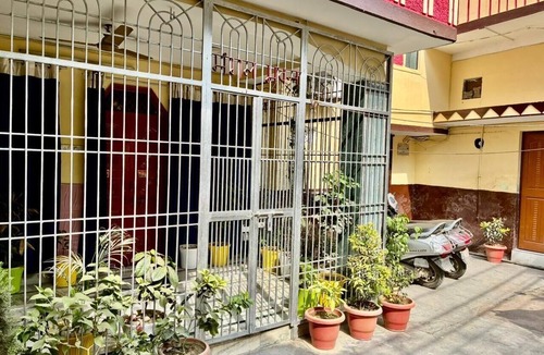 Kakarmatha Bed & Breakfast | US Residency