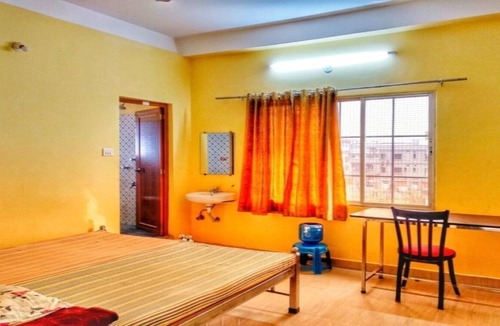 Siliguri House | Ushashee Amidst Nature- Deluxe double bed room-I