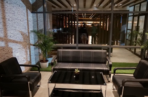 Bagalakunte Hotel | V One Hotel-Ambara Elite