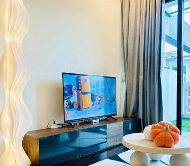 Maluri Apartment | V Residence Suites-3A