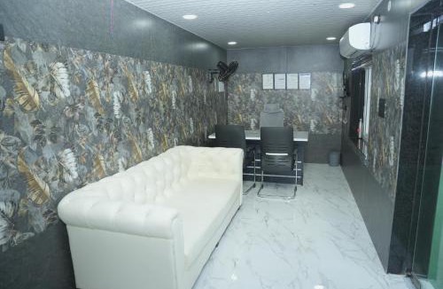 Visakhapatnam Hotel | V Rooms