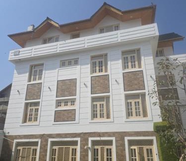 Srinagar House | Vakil Villa