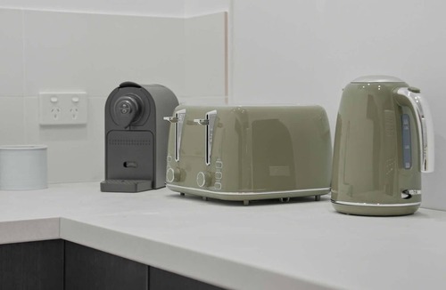 South Bathurst Apartment | Vale Road Studio Three - Coffee at your doorstep