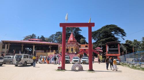 Champawat Hostel | Vann Stay - Into the wild back to the Farm