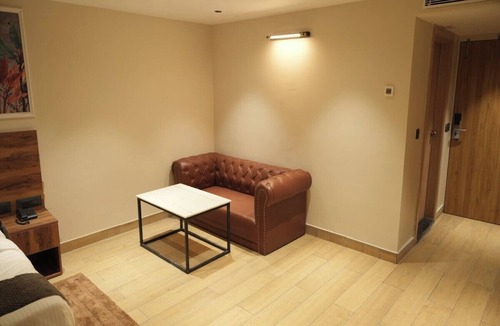 Gorakhpur Hotel | Vardaan Residency Hotel