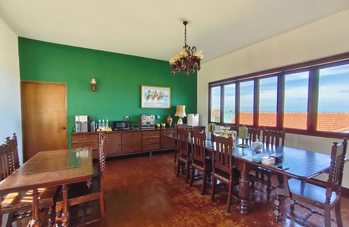 Tanjung Bungah Villa | VELAMUNDI INN