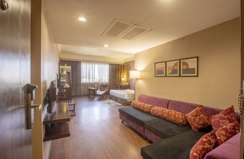 Panch Batti Hotel | Vesta Maurya Palace