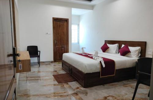 Vaniyambadi Hotel | VGN Convention Centre
