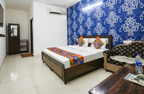 Sector 45 Hotel | Via Diamond Sector 45