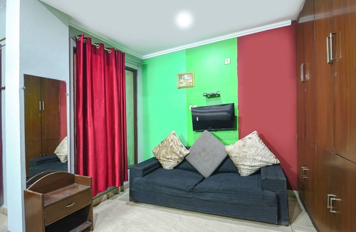 Old Gurgaon Hotel | Via Elite Stay
