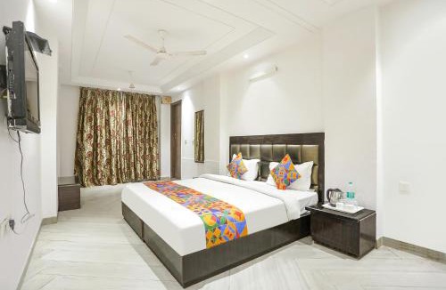 Kalkaji Hotel | Via Lotus Palace