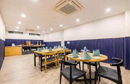 Pashim Vihar Hotel | Via Vat