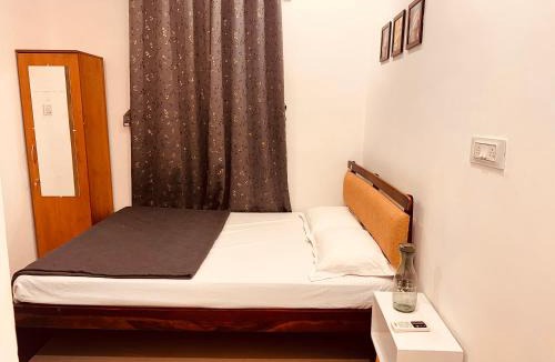 SR Nagar House | Vibes stay in 3