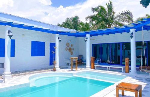 Kampung Sungai Sembilang Villa | Villa Ameda Homestay @ Sg Sembilang