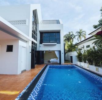 Ayer Keroh Villa | Villa Ayer Keroh Swimming Pool by DefineSuite