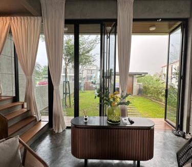 Si Rusa Villa | Villa AZJA PD