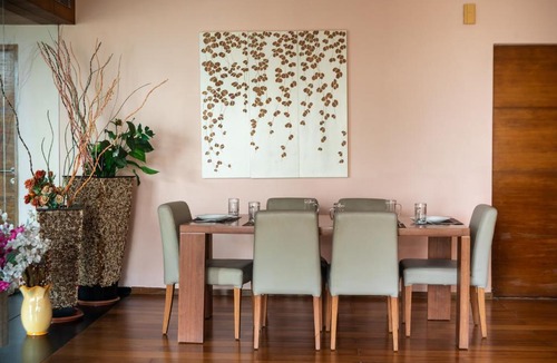 Holy Cross Colony Apartment | Villa Bella Vista byStayJade3 BHKPoolNr Airport