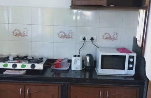 Candolim Apartment | Villa Emmanuel 1Bhk Holiday home (2) nr Candolim beach Goa