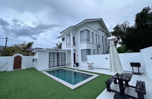 Kampung Batin Villa | Villa Lungo Kuala Terengganu