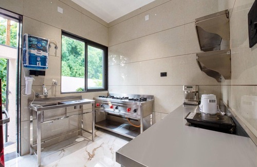 Udaipur District House | Villa Papillon by Dancenter