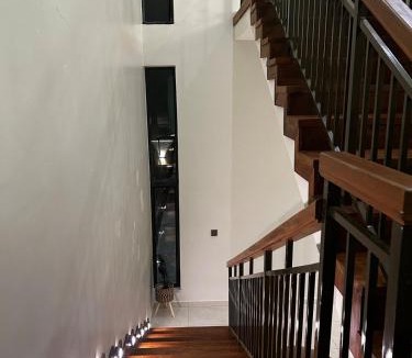 Kuantan Villa | Villa Tepi Laut