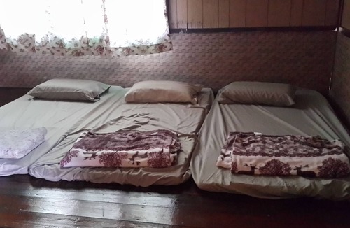 Kampung Piandang House | Village House in Perak, Malaysia - Breakfast Included.