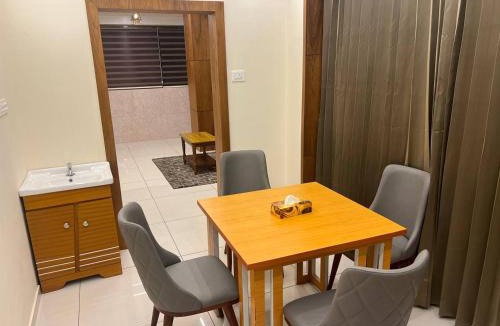 Kottakkal Hotel | Vilstay Premium- Fathima 2BHK