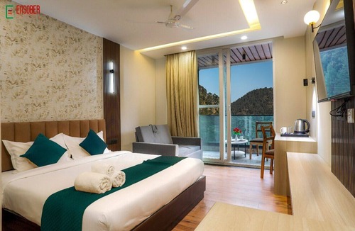 Nainital Hotel | Vinsober Kainchi Dham Nainital