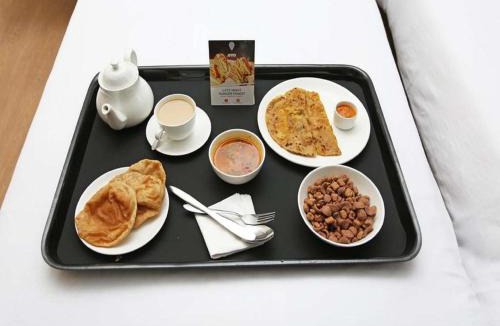 New Friends Colony Bed & Breakfast | Viraj Residency New Friends Colony