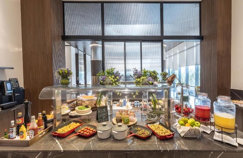 Vrindavan Hotel | Vivanta Vrindavan