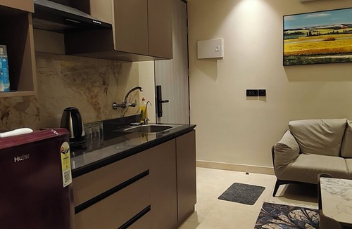 Greater Noida Apartment | Voyzen Privé