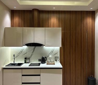 Mayiladuthurai Apartment | Vrs Homestay