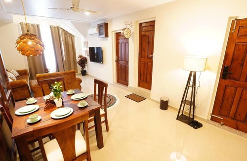 Nishat-Shalimar Apartment | Walisons Homestay Spirea 2 BHK B3