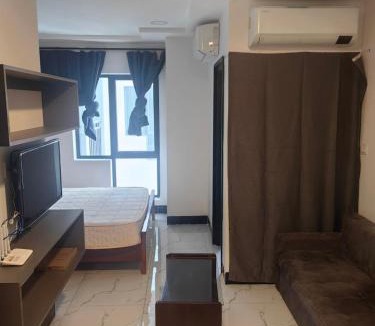 Golden Triangle Apartment | Wangi bin bin