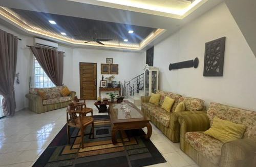 Kampung Dato' Ibrahim Fikri House | Warisan Heritage House, Kemaman