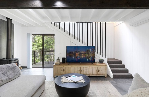 St. Georges Basin House | Waterfront Getaway, Pet Friendly - Jervis Bay