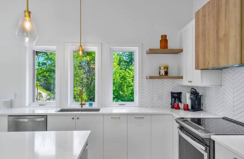La Conception Ski Chalet | Wellness Retreat in the Tremblant Area!