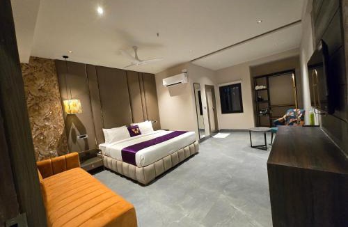 Banjara Hills Hotel | Western Banjara