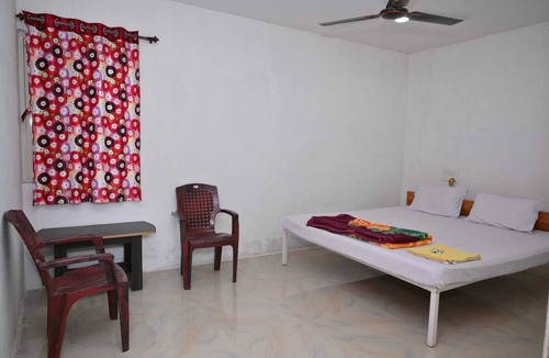Kamalapur Hotel | Whispering Rocks Jungle Resort