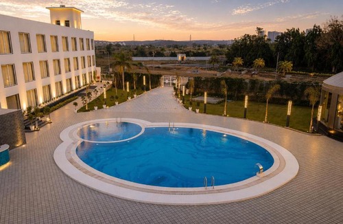 Gurugram Hotel | White Wharf Manesar