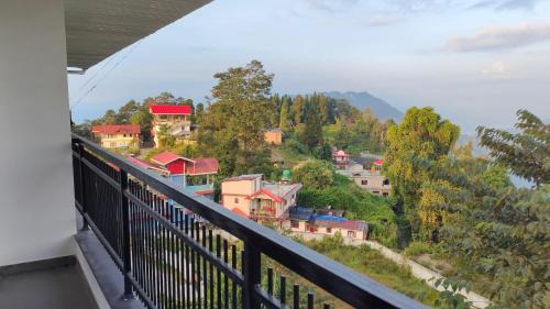 Rishop Hotel | White Yak Resort, Kalimpong