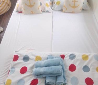 Kuala Besut House | Wifi Netflix Tiny House near Jetty of Kuala Besut 4 pax