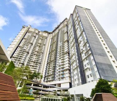 Genting Highlands Hotel | Windmill upon hill by Blue sky genting highland