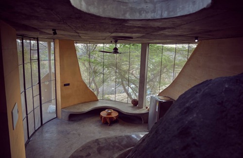 Hosur Villa | Winterfell by Sanctity Ferme Stays