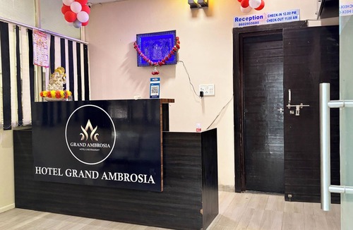 Indore Hotel | Wishotel Premier Grand Ambrosia