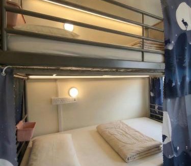 Taman Desa Hostel | Workstay Hostel Dorm with invoice 10min to KL Sentral Mid Valley